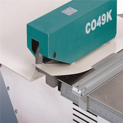 CO49K Automatyczna przycinarka laminatu